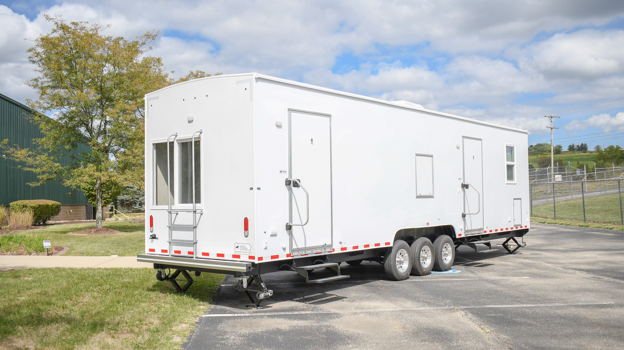 An exterior view of the unit for Innisfil, ON.